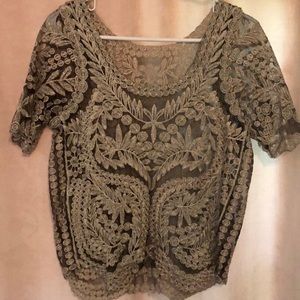 Vintage style crop